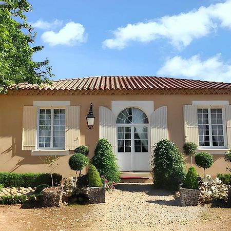 Maison Accueillante A Arles - Jardin, Parking Prive Eksteriør billede
