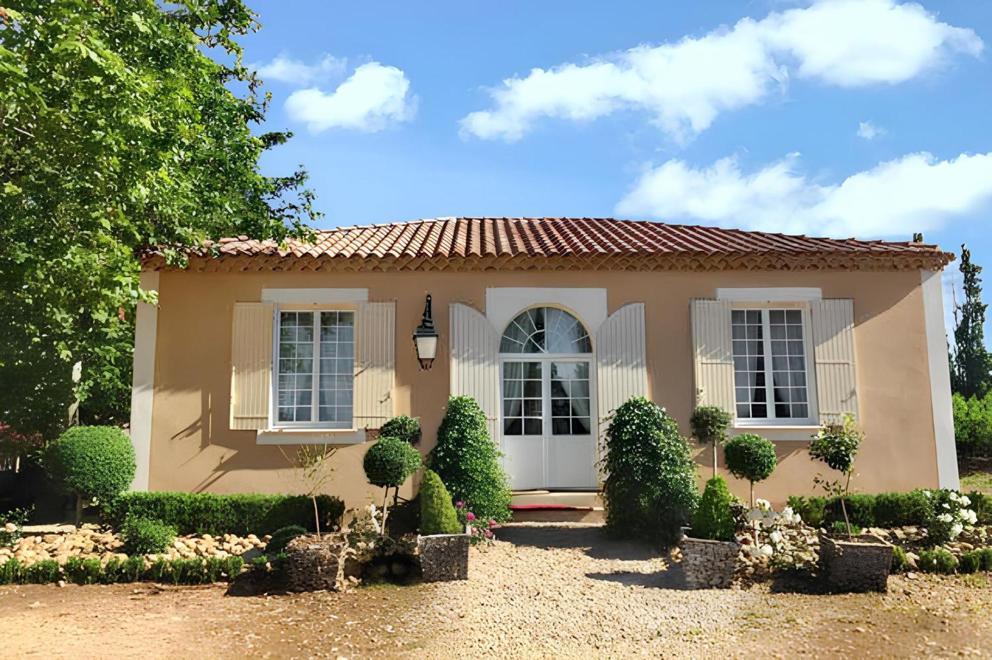 Maison Accueillante A Arles - Jardin, Parking Prive Eksteriør billede